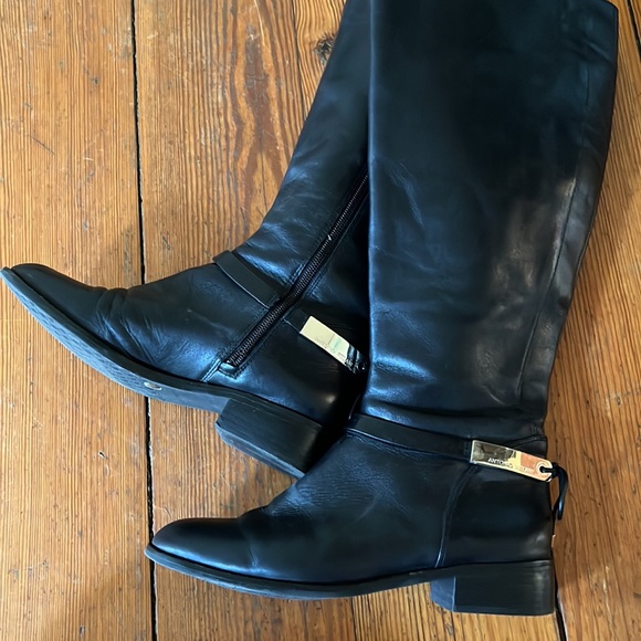 Size 7 Antonio Melani wide calf black boots - Picture 3 of 4